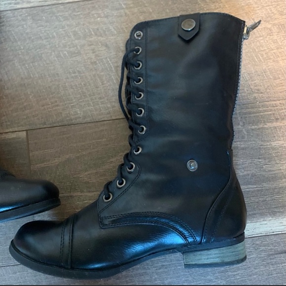 Vintage Wet Seal Light Weight Combat Boots Sz 6 - Picture 2 of 8